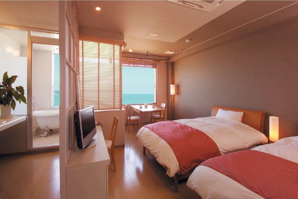Kamogawa Universe Hotel Esterno foto